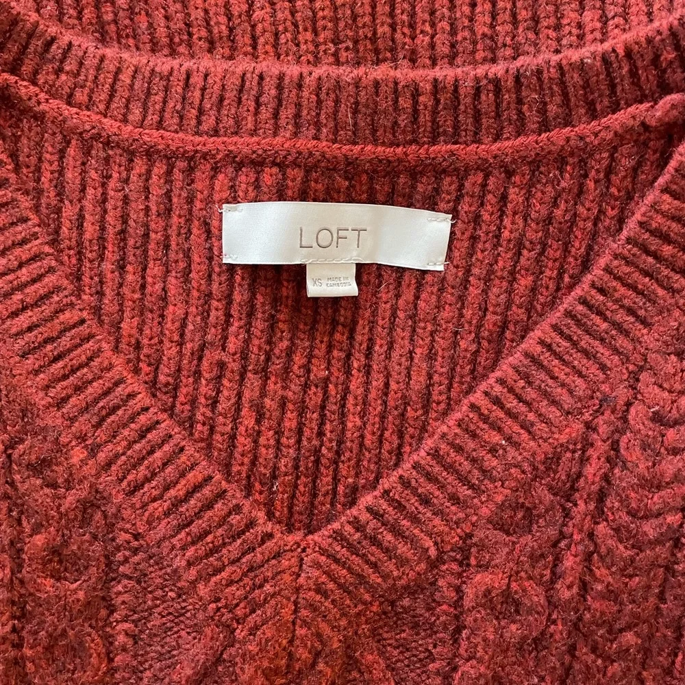 LOFT Puff-Sleeve Cable-Knit Sweater Dress in rust red - XS - Picture 4 of 4